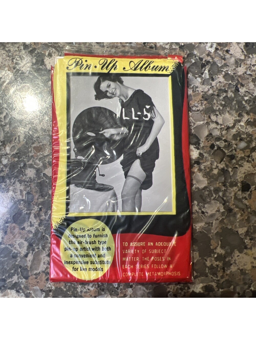 1940’s Risque Pin Up Photo Pack Still In Original Wrapper 12 Photo Card Set
